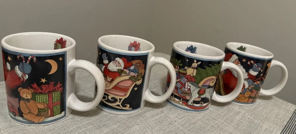 ❄️ Susan Winget Certified International Christmas Mugs Set of 4 Santa Sleigh 4”